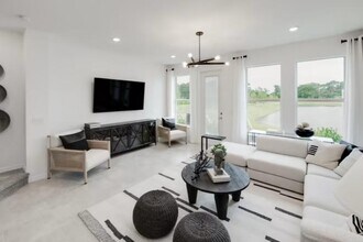 6040 Praza Ln in Greenacres, FL - Building Photo - Building Photo