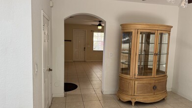 12736 SW 133rd St in Miami, FL - Building Photo - Building Photo