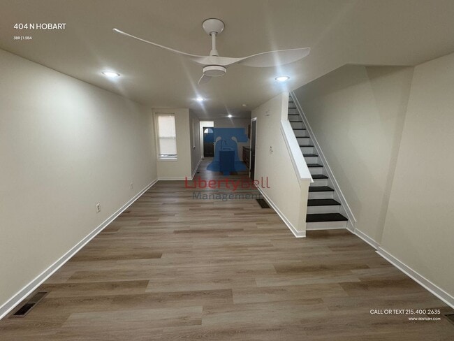 404 N Hobart St in Philadelphia, PA - Building Photo - Building Photo