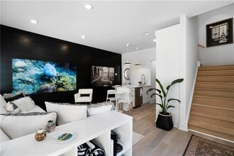 217 Arnold Mill Rd in Woodstock, GA - Building Photo - Building Photo