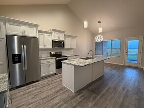 8917 S 47th St in Lincoln, NE - Building Photo - Building Photo