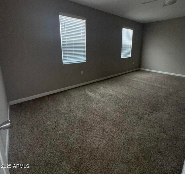10622 S 52nd Ln in Phoenix, AZ - Building Photo - Building Photo