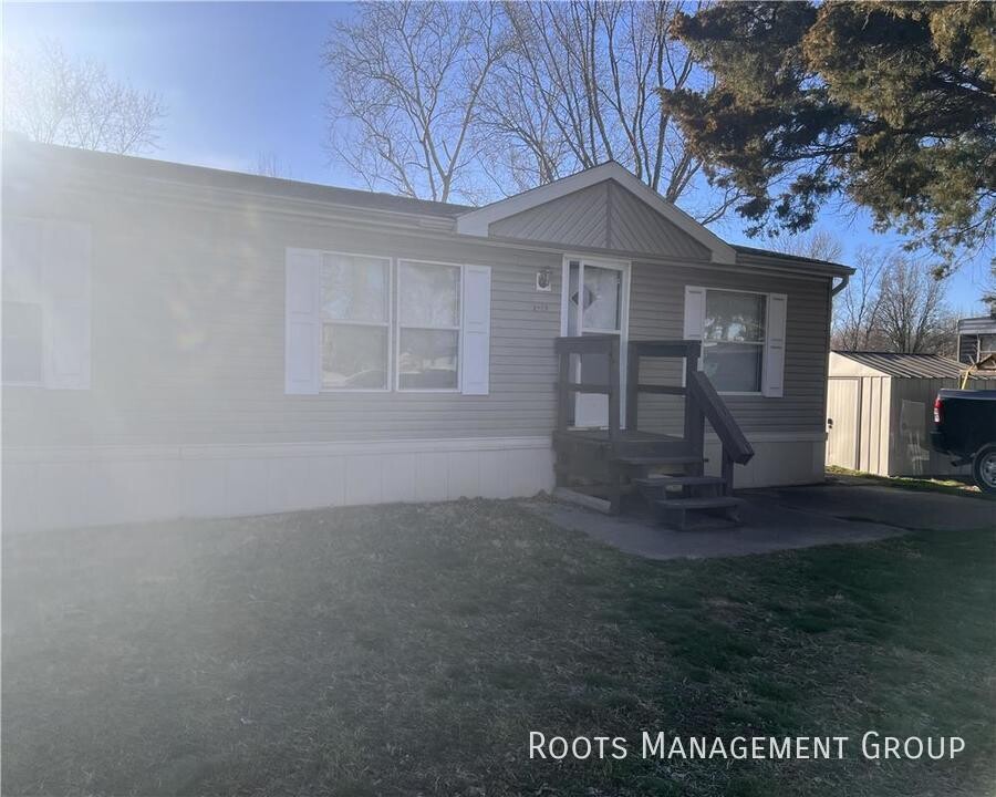 1926 Emerson Ave in Marion, IL - Building Photo