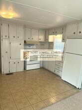 2751 S Kinney Rd in Tucson, AZ - Building Photo - Building Photo