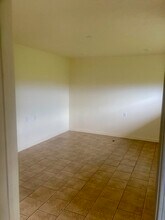 1001 McDonald Dr, Unit 8 in Lake Charles, LA - Building Photo - Building Photo