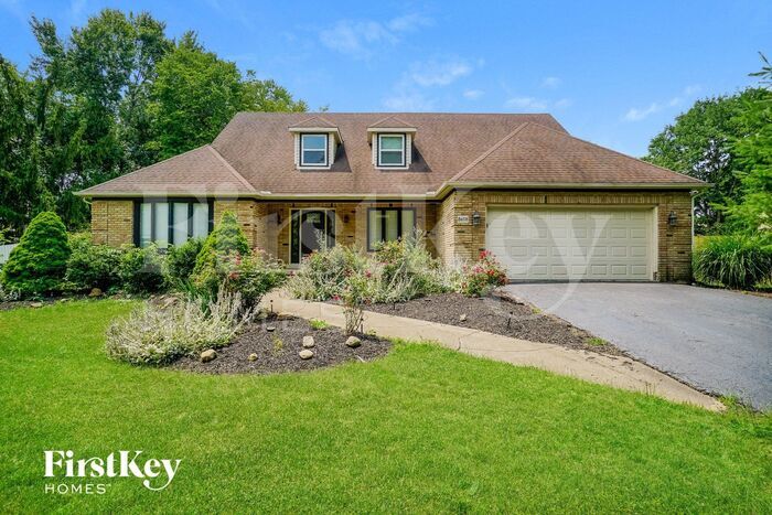 8608 Ashford Ln NW in Pickerington, OH - Building Photo