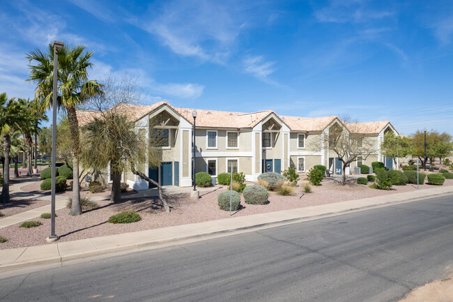 Cottonwood Crossing in Casa Grande, AZ - Building Photo - Building Photo