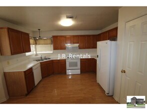 5211 James Loop in Killeen, TX - Building Photo - Building Photo