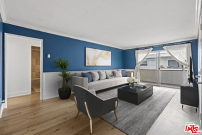 property at 2884 Sawtelle Blvd
