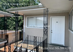 707 N Robertson St in Chalmette, LA - Building Photo - Building Photo