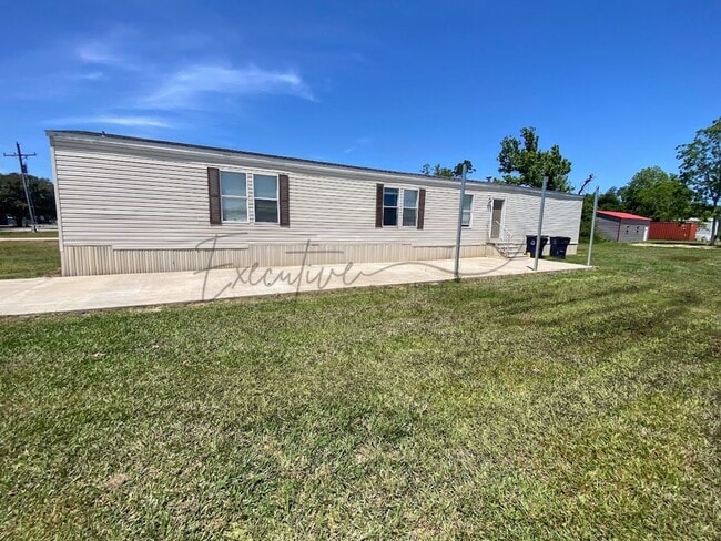 property at 122 Dennis Ln