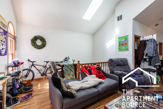 920 N Paulina St, Unit 2 in Chicago, IL - Building Photo - Building Photo