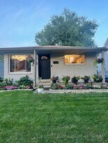 528 S Dorchester Ave in Royal Oak, MI - Building Photo
