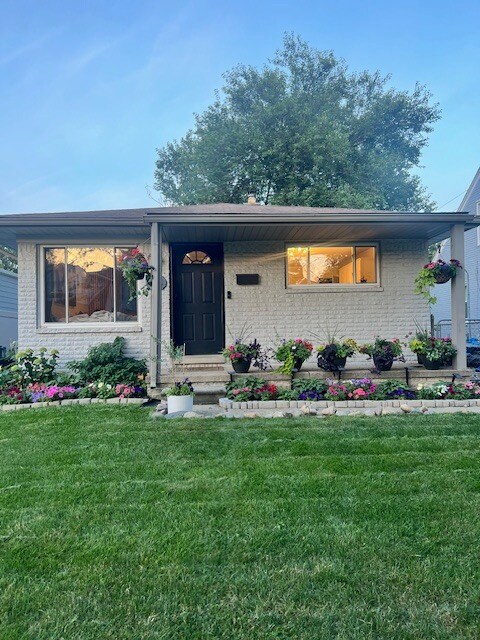 528 S Dorchester Ave in Royal Oak, MI - Building Photo