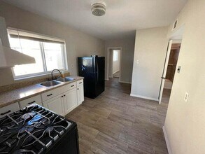 2413 San Diego Ave in El Paso, TX - Building Photo - Building Photo