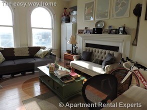 2 Ware St, Unit 304 in Cambridge, MA - Building Photo - Building Photo