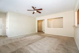 6019 Harbor Glen Dr in Dallas, TX - Building Photo - Building Photo