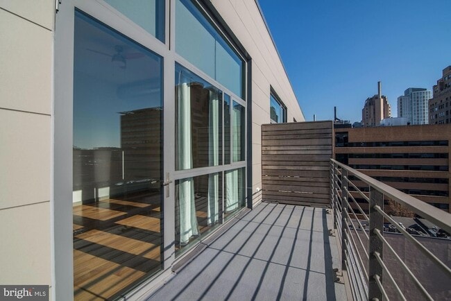 property at 1125 Sansom St