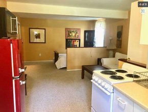 7 Whitmore Ln in Coram, NY - Building Photo - Building Photo