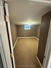 124 Thicketwood Dr in Toronto, ON - Building Photo - Building Photo