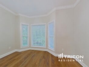 2417 Battle Dr in Villa Rica, GA - Foto de edificio - Building Photo