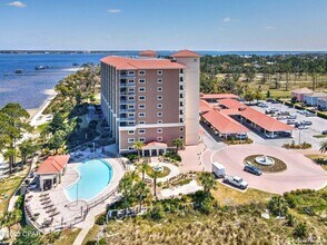 2400 Grandiflora Blvd in Panama City Beach, FL - Building Photo - Building Photo
