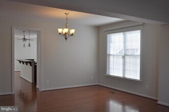 22639 Tivoli Ln in Ashburn, VA - Building Photo - Building Photo