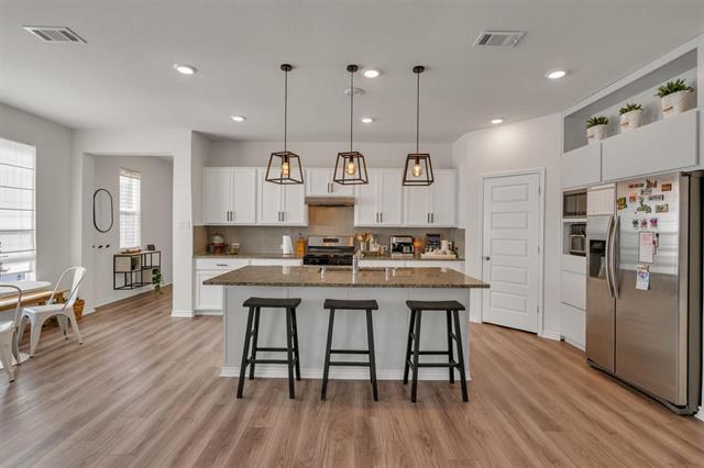 200 Wild Onion Ln in Fort Worth, TX - Building Photo