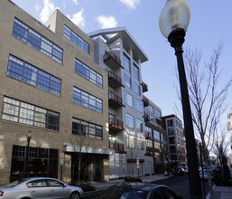 1520 14th St NW in Washington, DC - Foto de edificio - Building Photo