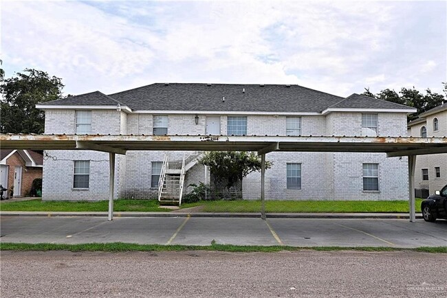 2104 Kimberly Ln in Edinburg, TX - Building Photo - Building Photo