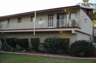 1552 Berkeley St in Santa Monica, CA - Building Photo - Building Photo