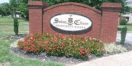 Salem Chase in Conyers, GA - Foto de edificio - Building Photo