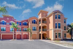 2722 Via Tivoli in Clearwater, FL - Building Photo