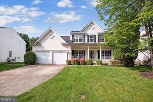 43137 Binkley Cir in Leesburg, VA - Building Photo