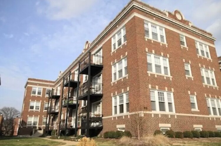 6235 Southwood Ave in St. Louis, MO - Building Photo