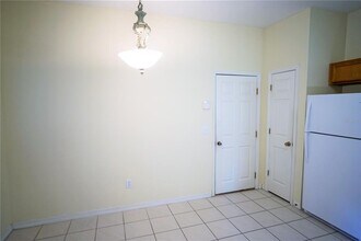 11154 Windsor Pl Cir in Tampa, FL - Building Photo - Building Photo