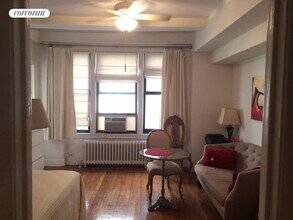 243 W End Ave in New York, NY - Building Photo - Building Photo