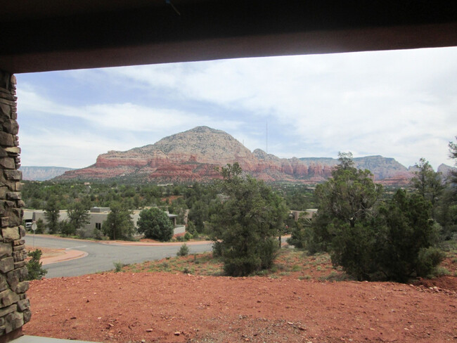 3505 Navoti Dr in Sedona, AZ - Building Photo - Building Photo