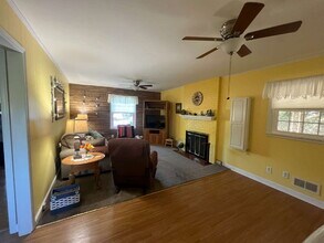 3209 Longhorn Rd in Cave Spring, VA - Building Photo - Building Photo