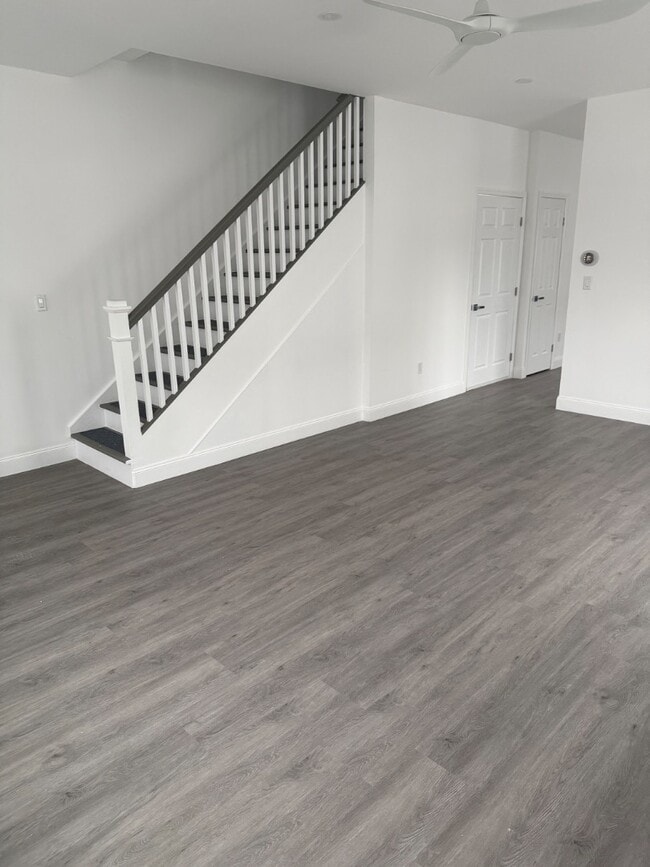 15 Potomac St in Yonkers, NY - Building Photo - Building Photo