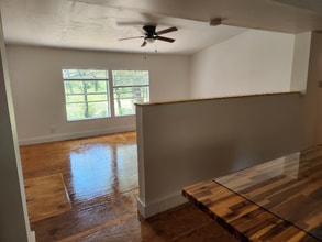 5800 Sparta Rd in Belton, TX - Foto de edificio - Building Photo