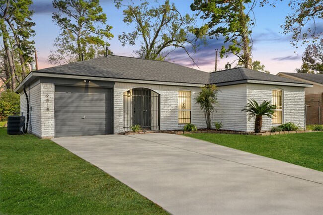 property at 9818 Degas Ln