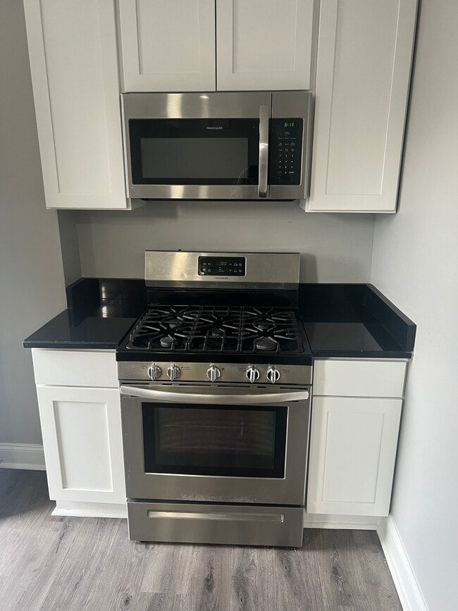 1478 S 9th St, Unit 2 Bedroom 1 Bath