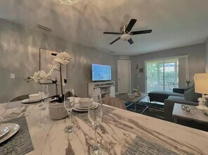 2798 Club Cortile Cir in Kissimmee, FL - Building Photo - Building Photo