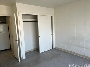 1233 Young St in Honolulu, HI - Building Photo - Building Photo