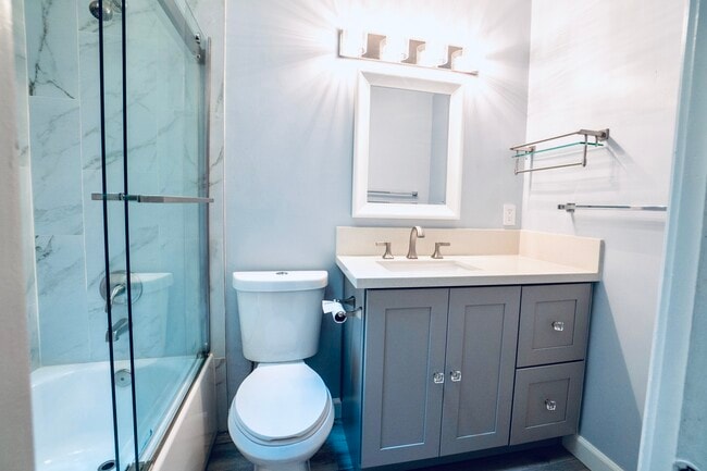 9320 Earl St in La Mesa, CA - Building Photo - Building Photo