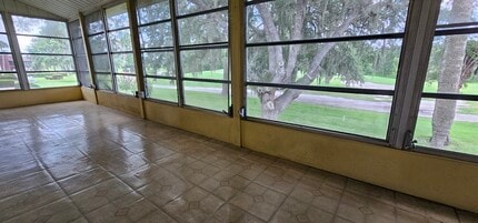 682 Midway Dr, Unit 682 B in Ocala, FL - Building Photo - Building Photo
