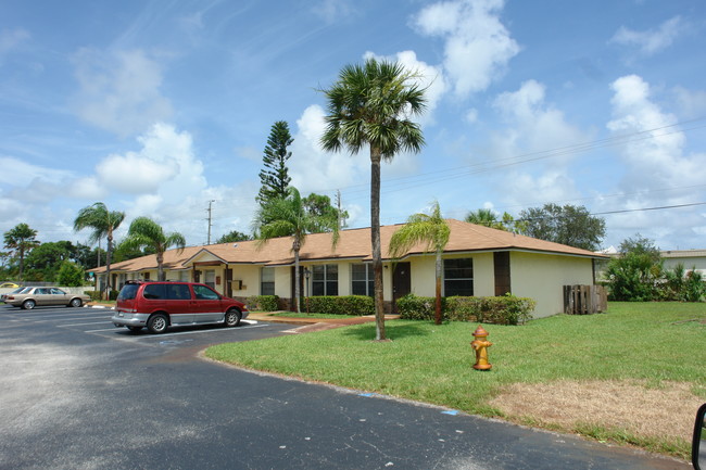 Stephenson Manor in Jupiter, FL - Building Photo - Building Photo