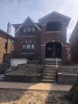 7372 Tulane Ave, Unit 2 in University City, MO - Building Photo