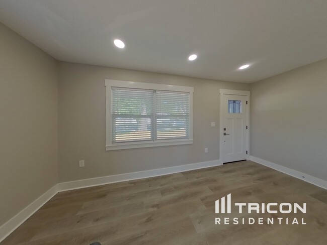 3610 28th St N in St. Petersburg, FL - Building Photo - Building Photo